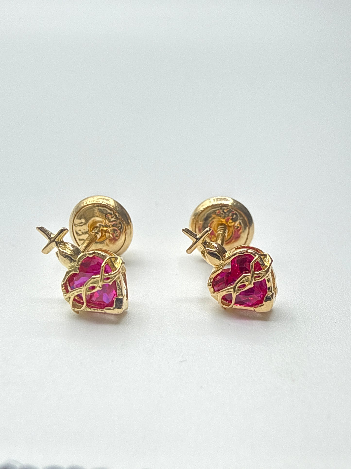 Topos Sangre de Cristo Oro amarillo 18k 0,91 Gr / 5,30 mm