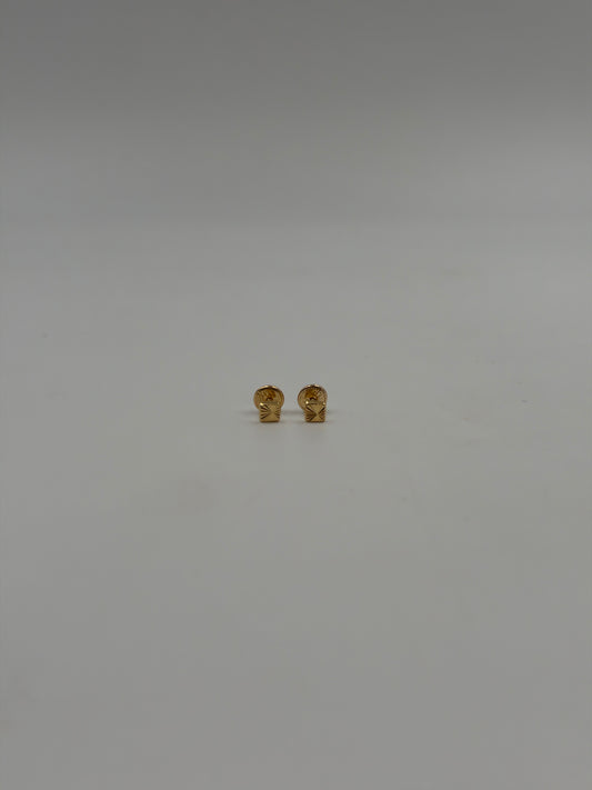 Topos cuadrado diamantado Oro amarillo 18k 0,49 Gr / 4,05 mm