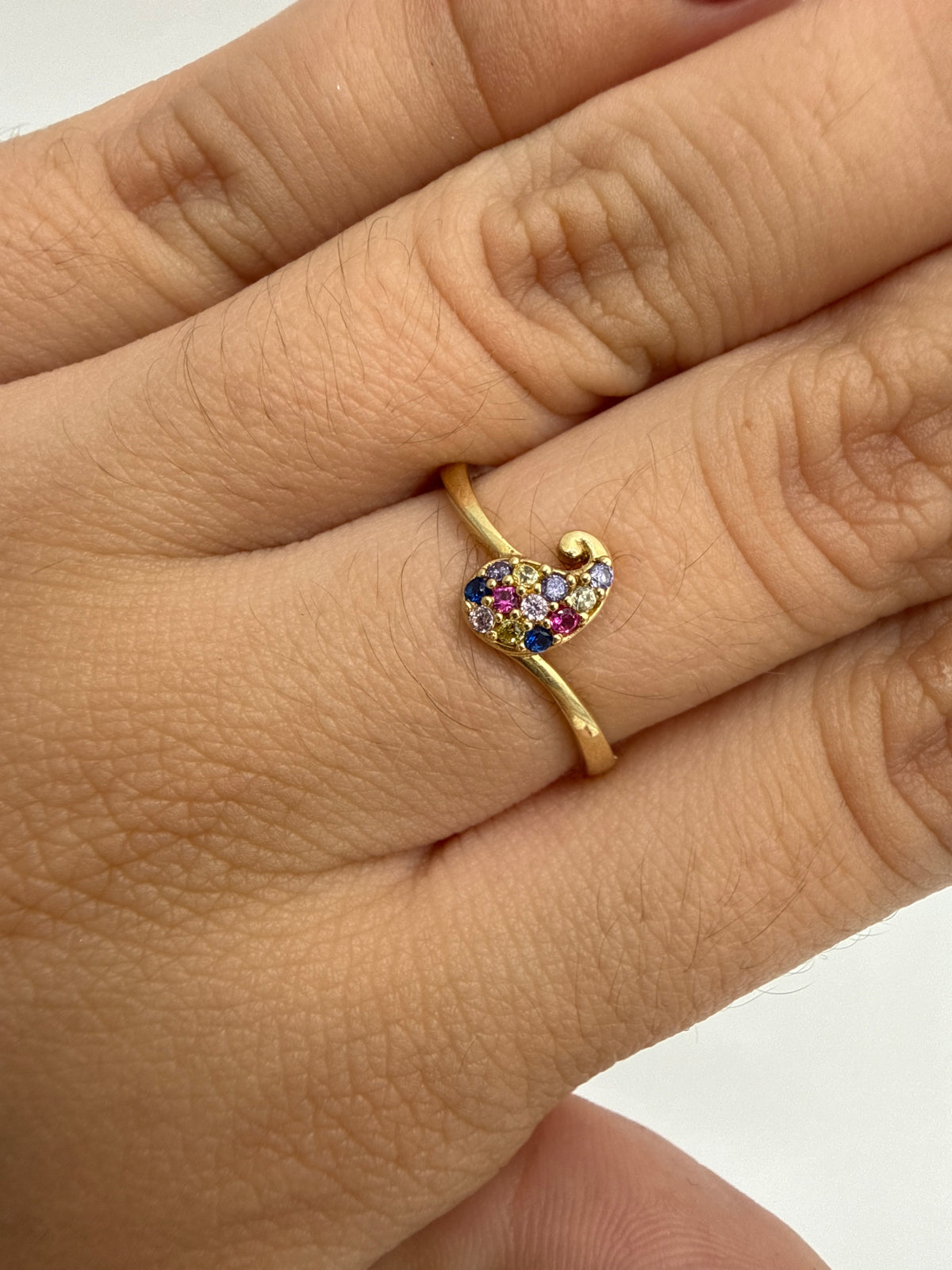 Anillo Circon Rosa y Azul Oro amarillo 18k / Talla 6 1/2 / 1,75 Gr / 7,5 mm