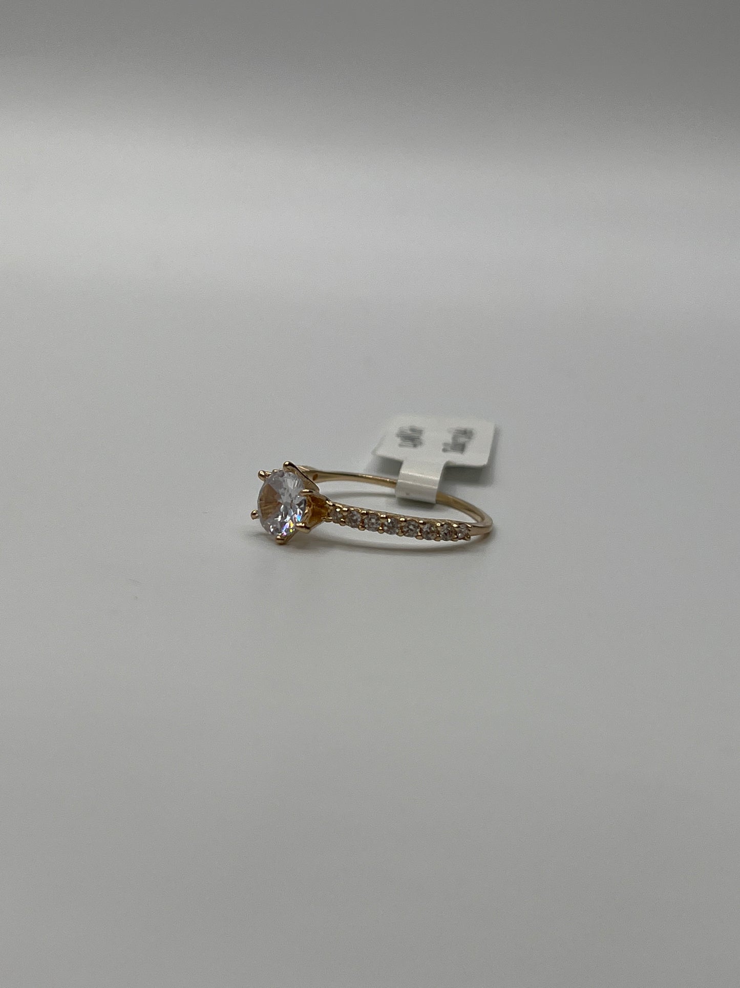 Anillo Compromiso Circon Blanco Oro amarillo 18k / Talla 7 3/4 / 1,98 Gr / 7,12 mm