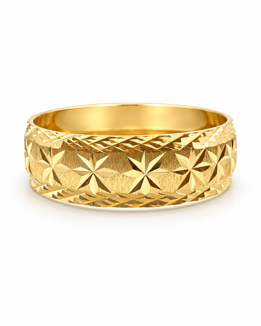 Anillo Estrella Diamantada Oro amarillo 18k / Talla 9 3/4 / 1,95 Gr / 5,80 mm