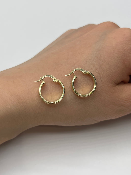 Candonga Lisa Rayada Oro amarillo 18k 1,58 Gr / 1,5 Cm