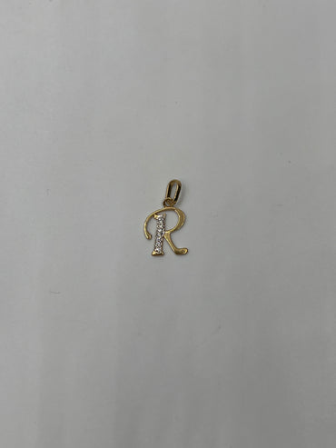 Dije Letra R Oro amarillo 18k 0,76 Gr / 9,70 mm / 1,4 Cm