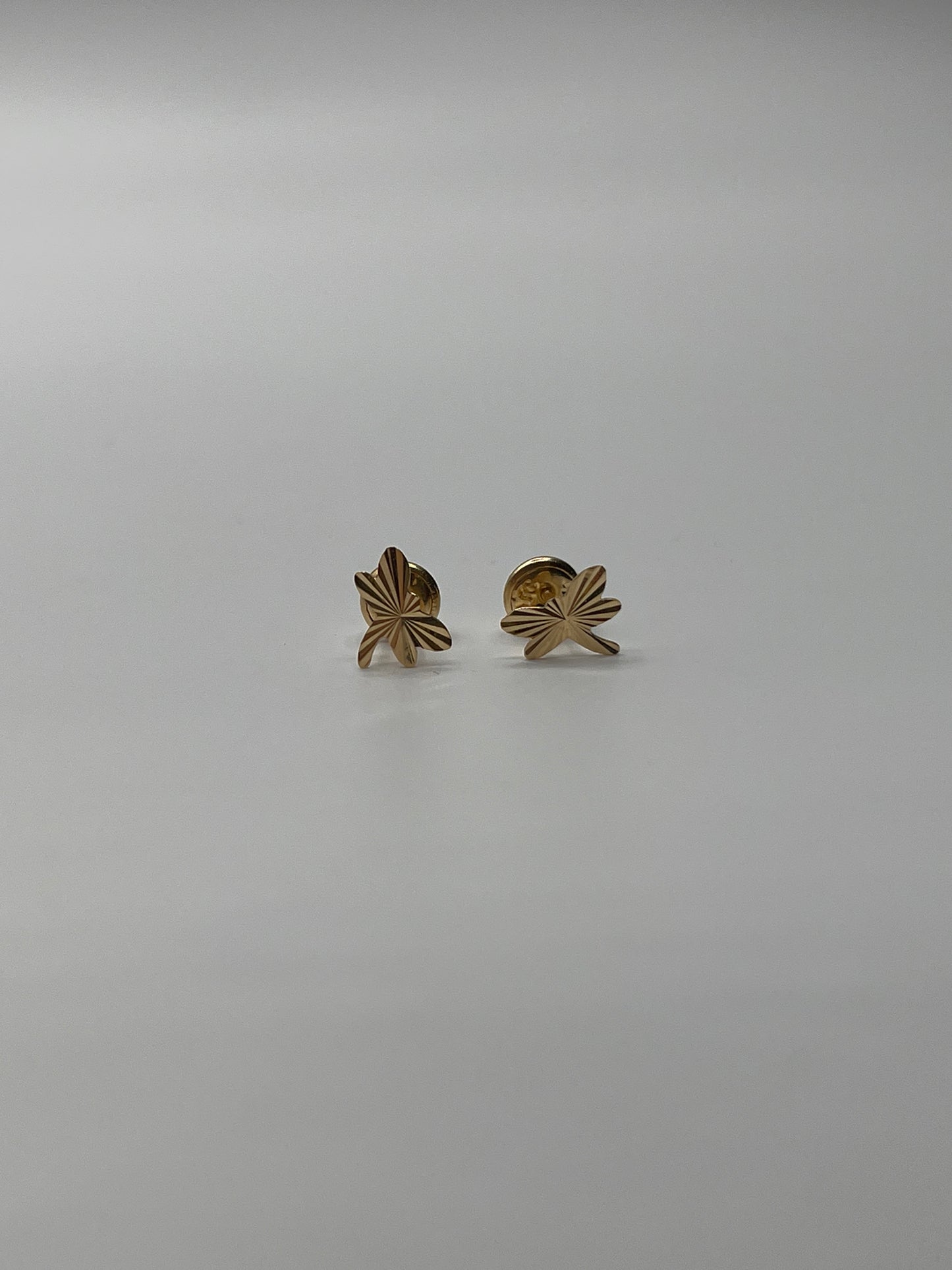 Topos Libelula Oro amarillo 18k 0,68 Gr / 8 mm