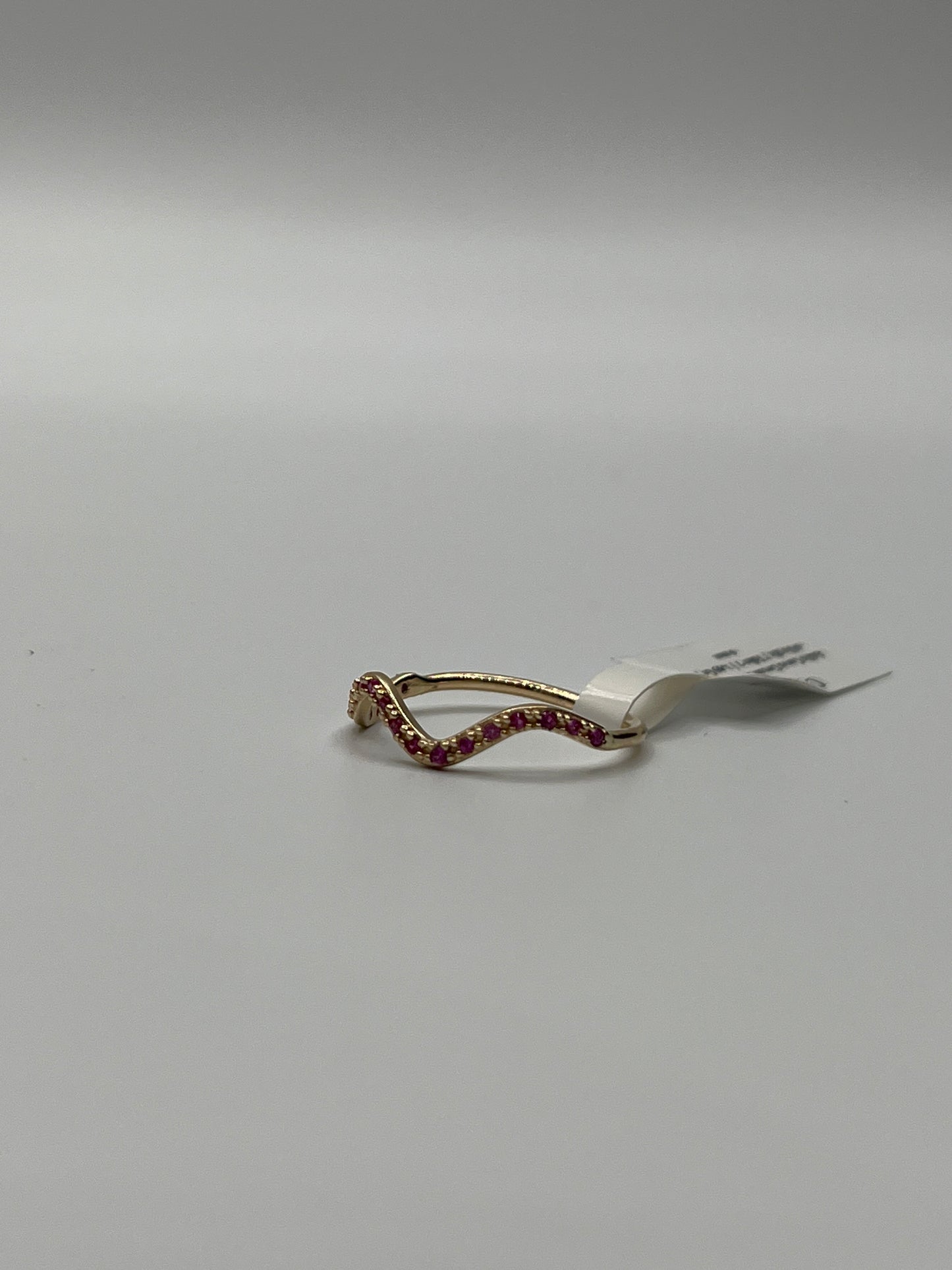 Anillo Curva Circon Rosa Oro amarillo 18k / Talla 7 / 1,49 Gr / 1,80 mm