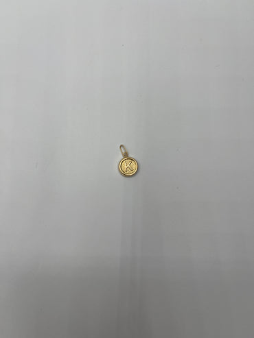 Dije Letra K Oro amarillo 18k 0,54 Gr / 10 mm / 1 Cm