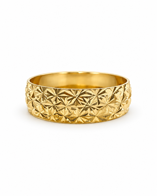 Anillo Diamantado Oro amarillo 18k / Talla 10 1/4 / 1,94 Gr / 6,15 mm