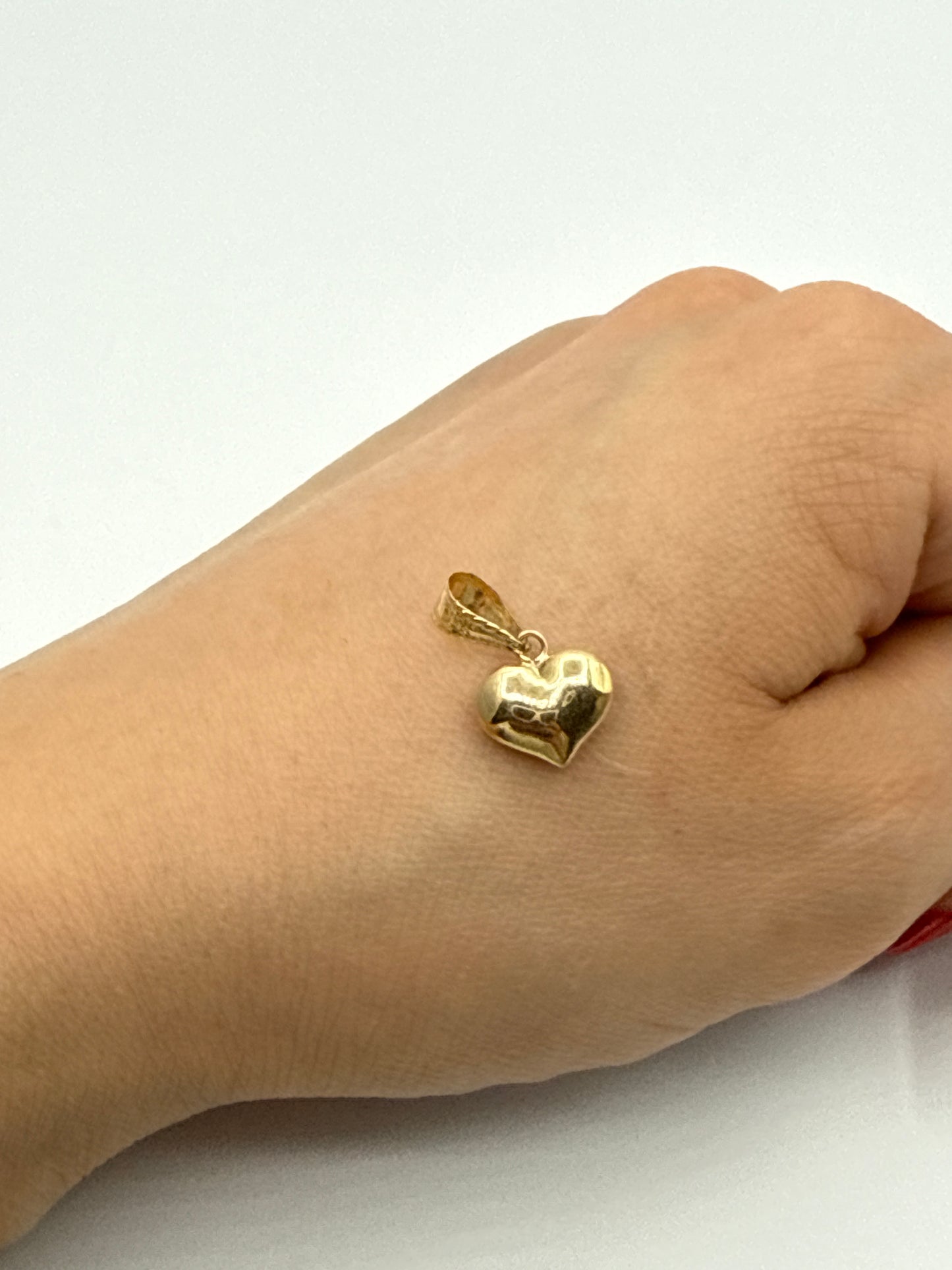 Dije Corazon Liso Oro amarillo 18k 0,40 Gr / 10 mm / 1 Cm