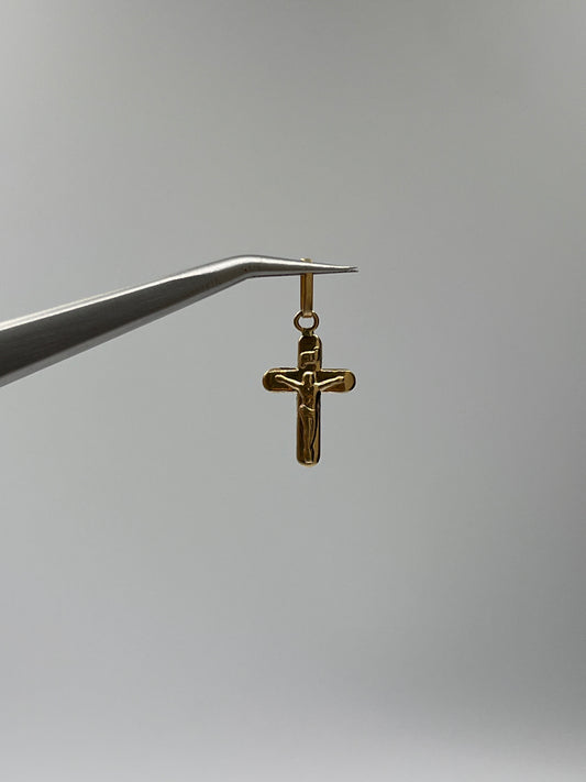 Dije Cruz Cristo Oro amarillo 18k 0,48 Gr / 11,2 mm / 1,5 Cm