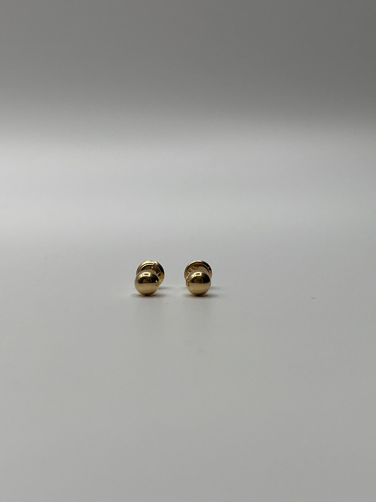 Topos Bola Lisa Oro amarillo 18k 0,58 Gr / 5 mm