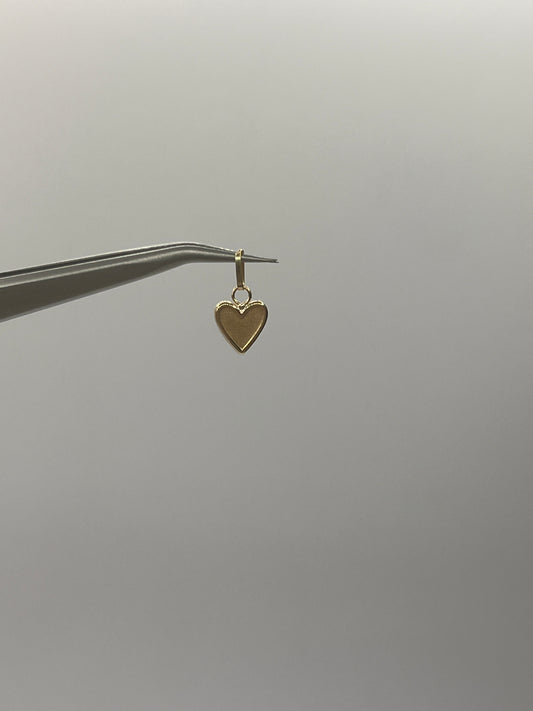 Dije Corazon Oro amarillo 18k 0,34 Gr / 7,8 mm / 0,7 Cm