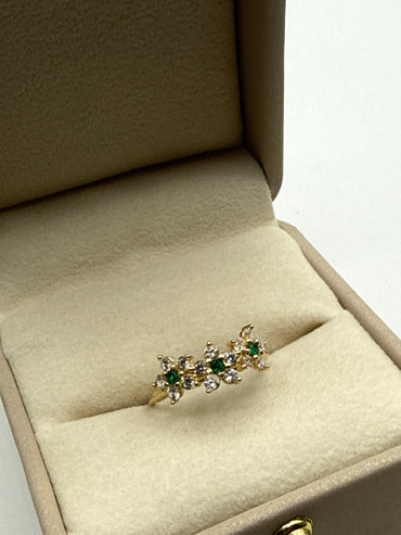 Anillo Flor Circon Blanco y Verde Oro amarillo 18k / Talla 7 1/2 / 1,78 Gr / 7,40 mm