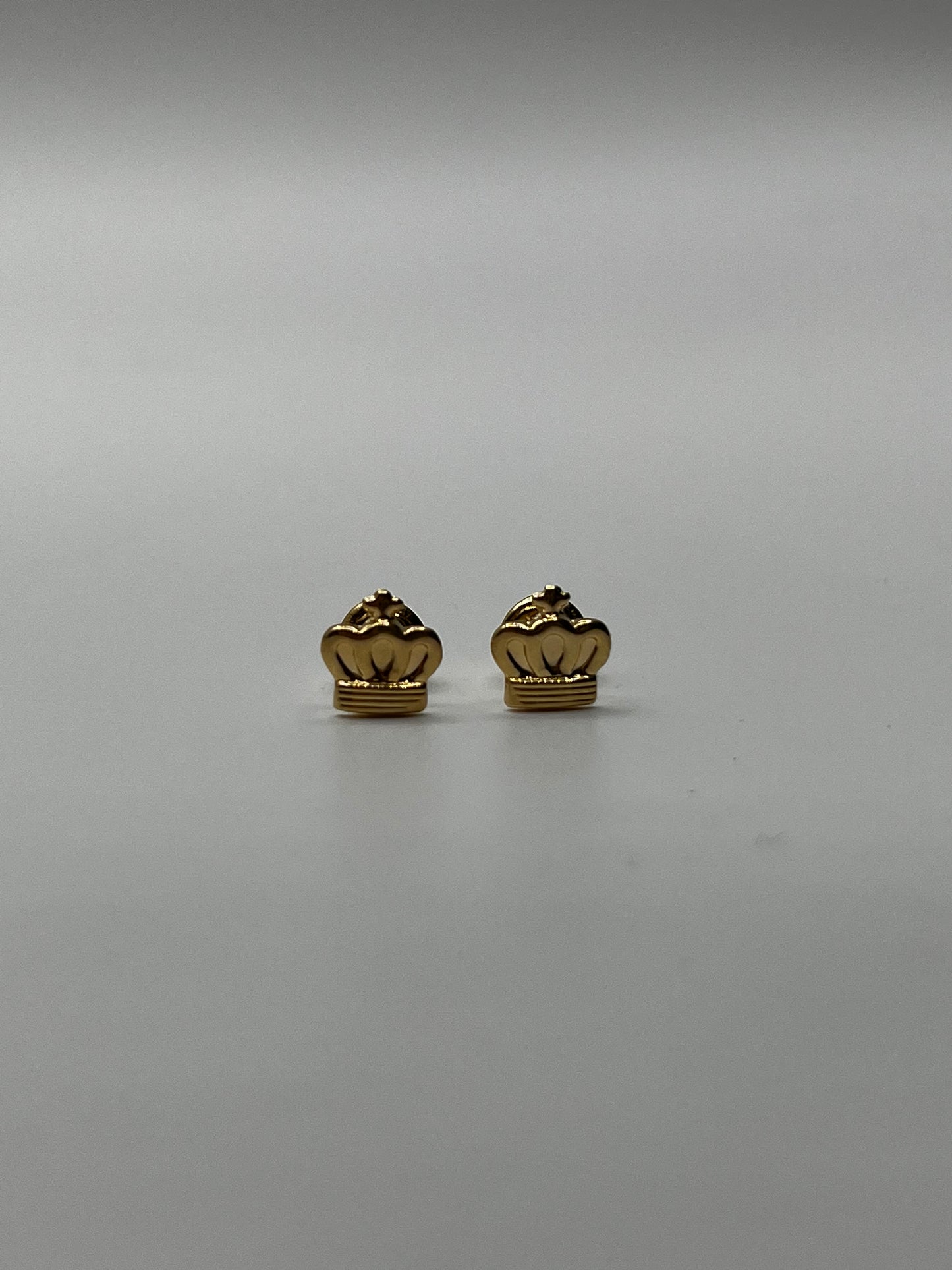Topos Corona Oro amarillo 18k 0,63 Gr / 7,4 mm