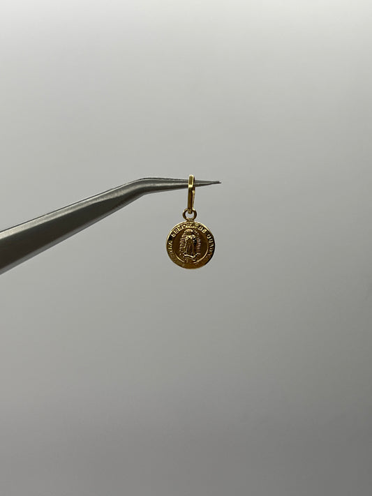 Dije Virgen Guadalupe Oro amarillo 18k 0,33 Gr / 0,8 mm / 1 Cm