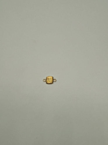 Herraje letra R Oro amarillo 18k 0,28 Gr / 0,8 Cm