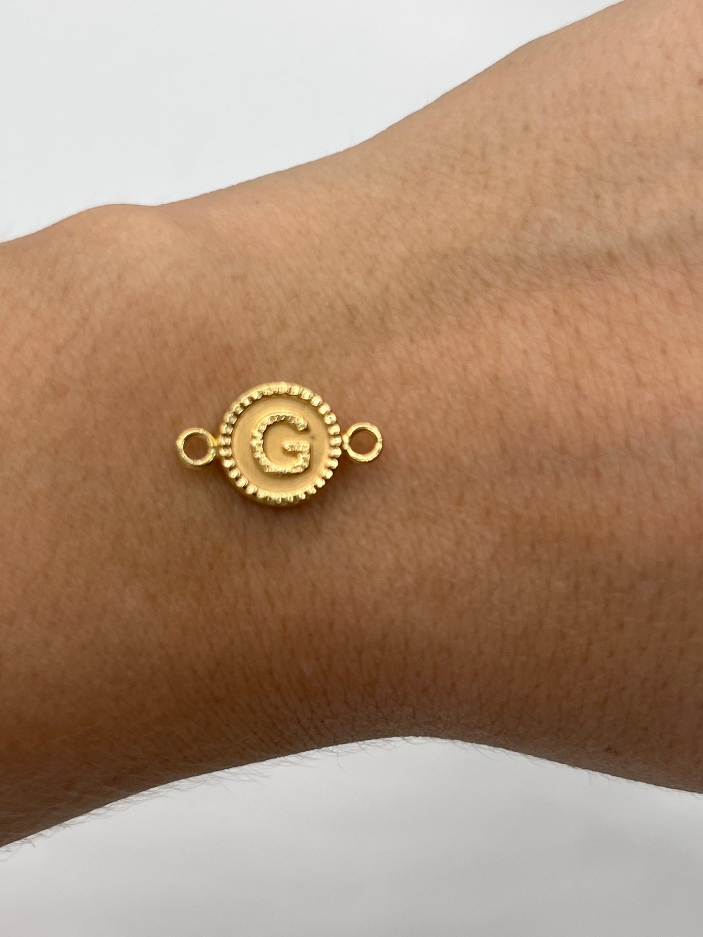 Herraje Letra G Oro amarillo 18k 0,60 Gr / 1 Cm