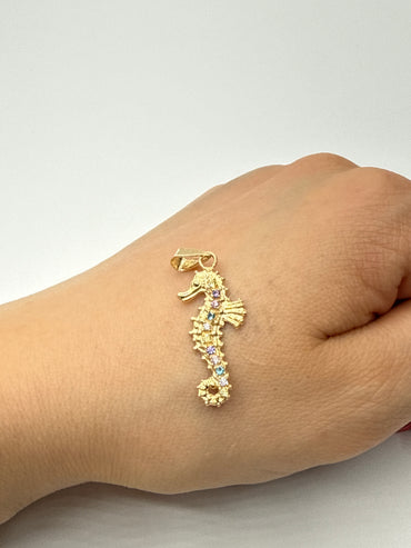 Dije Caballo de Mar Oro amarillo 18k 1,64 Gr / 12 mm / 2,8 Cm