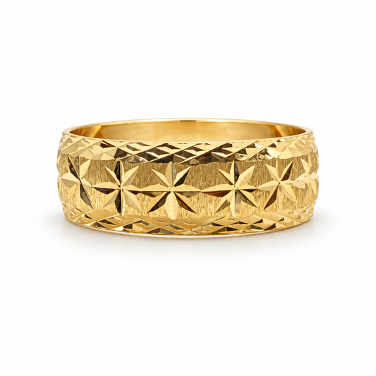Anillo Estrella Diamantada Oro amarillo 18k / Talla 7 / 1,78 Gr / 6 mm