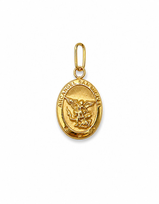 Dije Arcangel San Miguel Oro amarillo 18k 0,94 Gr / 11 mm / 1,8 Cm