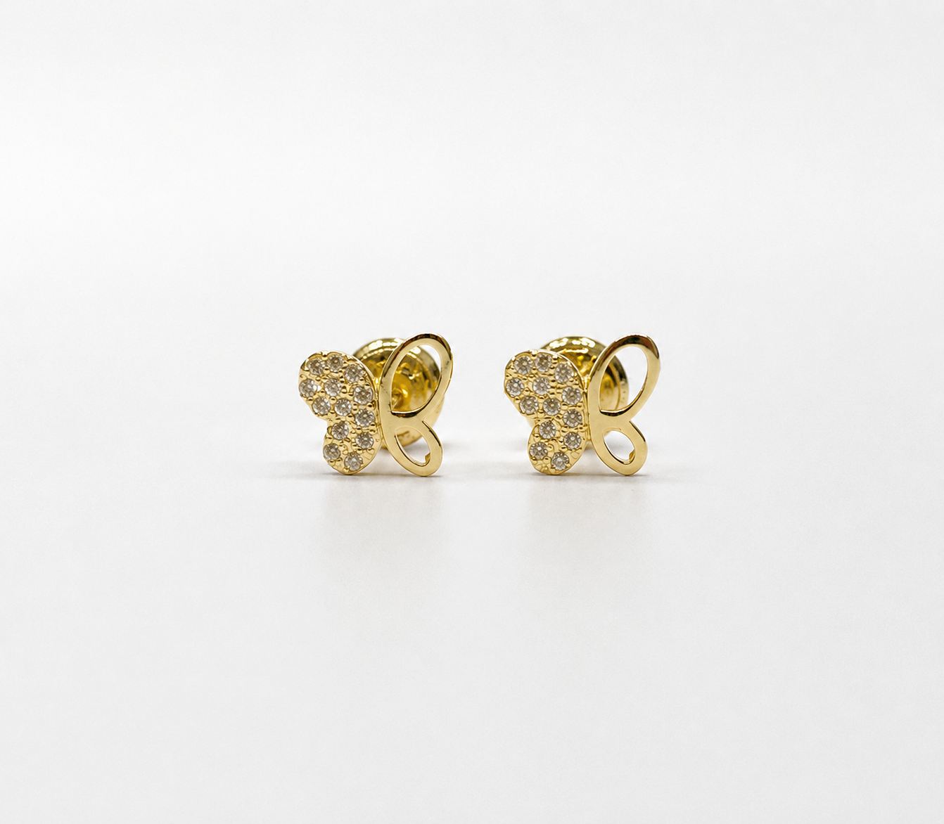 Topos Mariposa Circon Blanco Oro amarillo 18k 0,89 Gr / 7,53 mm