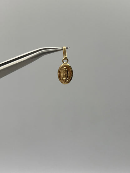 Dije Virgen Guadalupe Oro amarillo 18k 0,38 Gr / 7,4 mm / 1 Cm