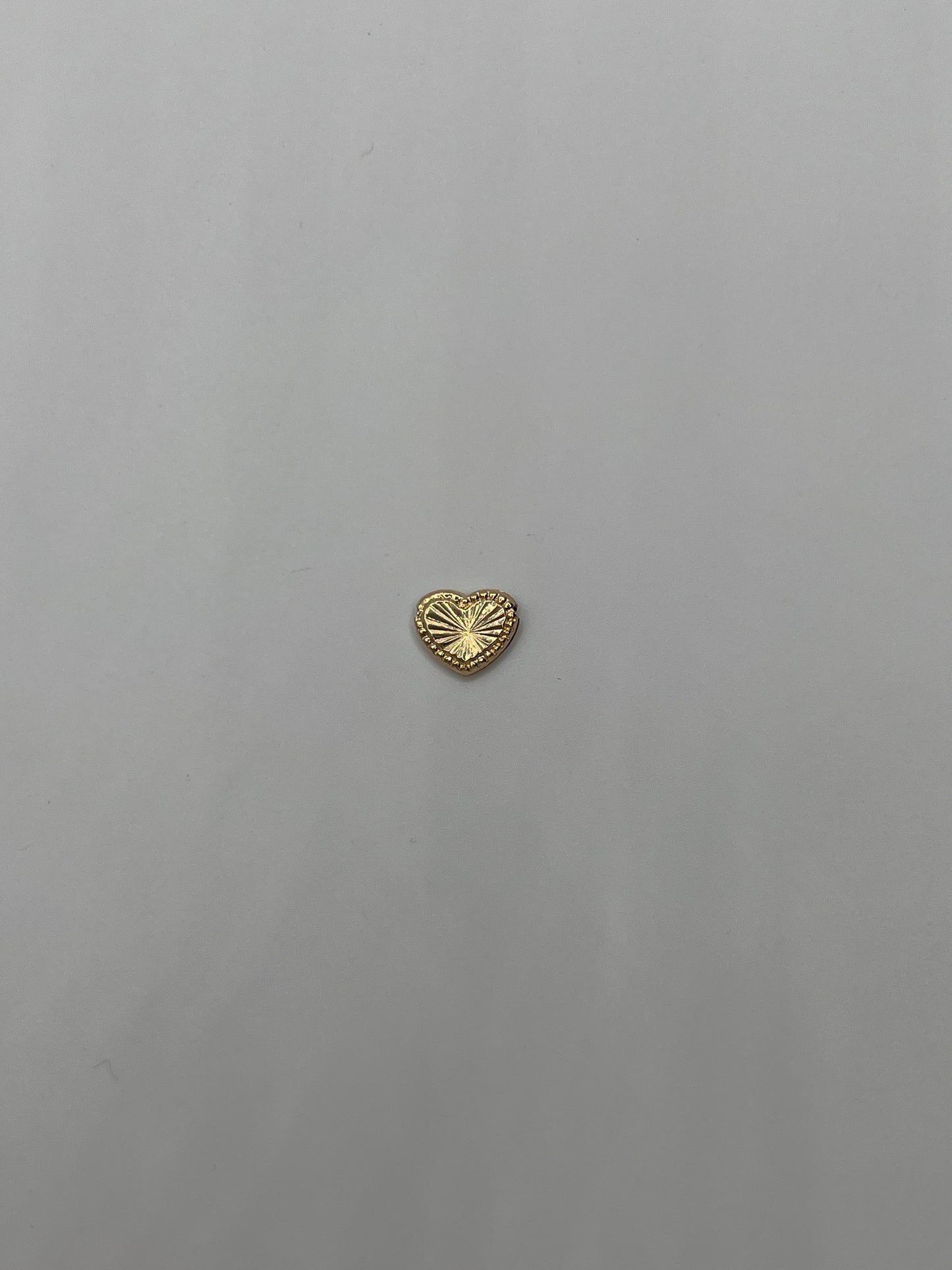 Herraje Corazon Diamantado Oro amarillo 18k 0,24 Gr / 1 Cm