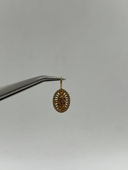 Dije Virgen Guadalupe circon verde y rojo Oro amarillo 18k 1,36 Gr / 10 mm / 2 Cm