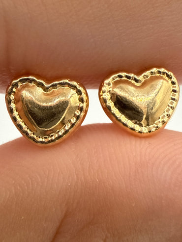 Topos Corazon Diamantado Oro amarillo 18k 0,71 Gr / 8 mm