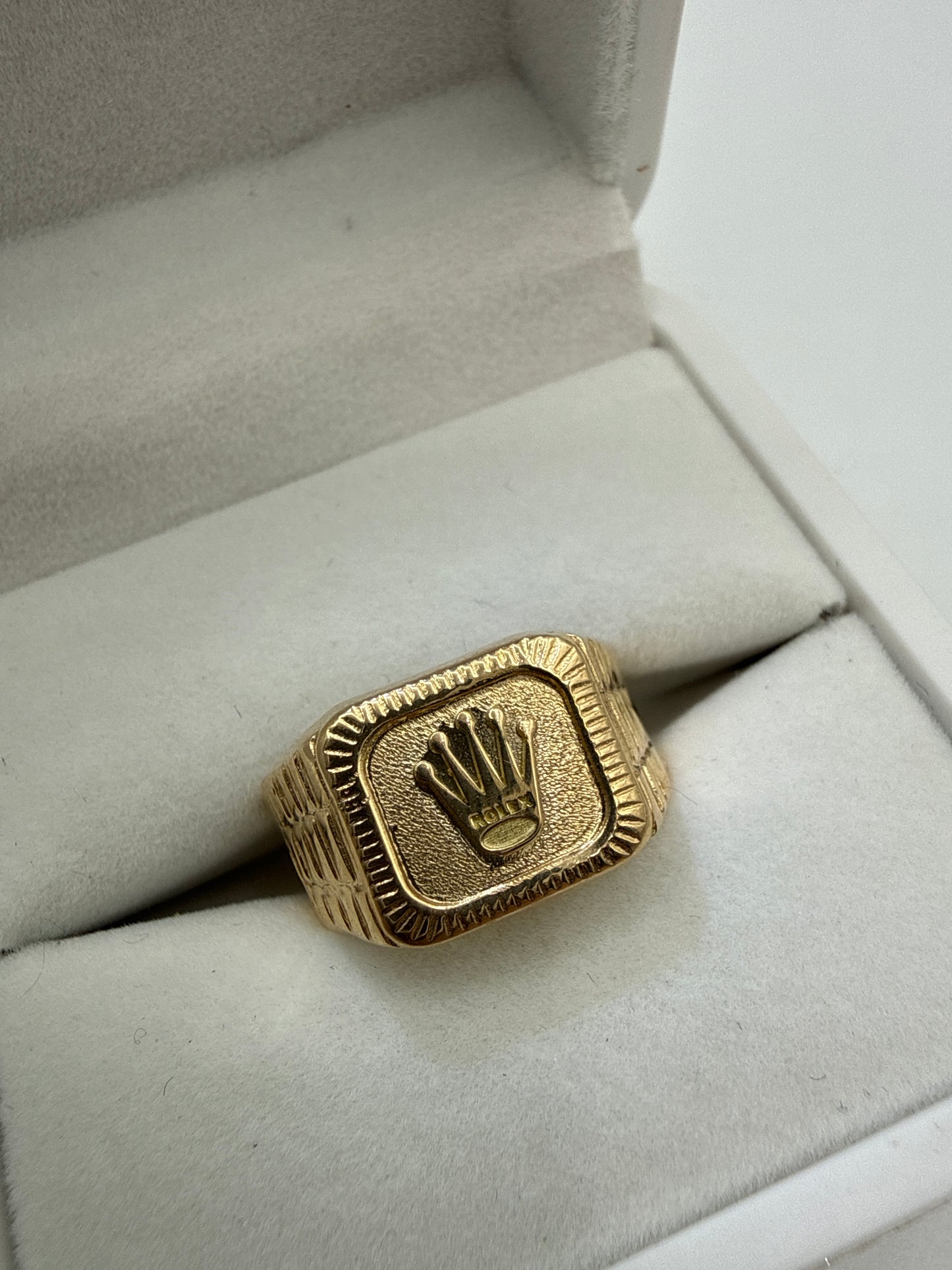 Anillo Rx Oro amarillo 18k / Talla 10 / 3,13 Gr / 12 mm