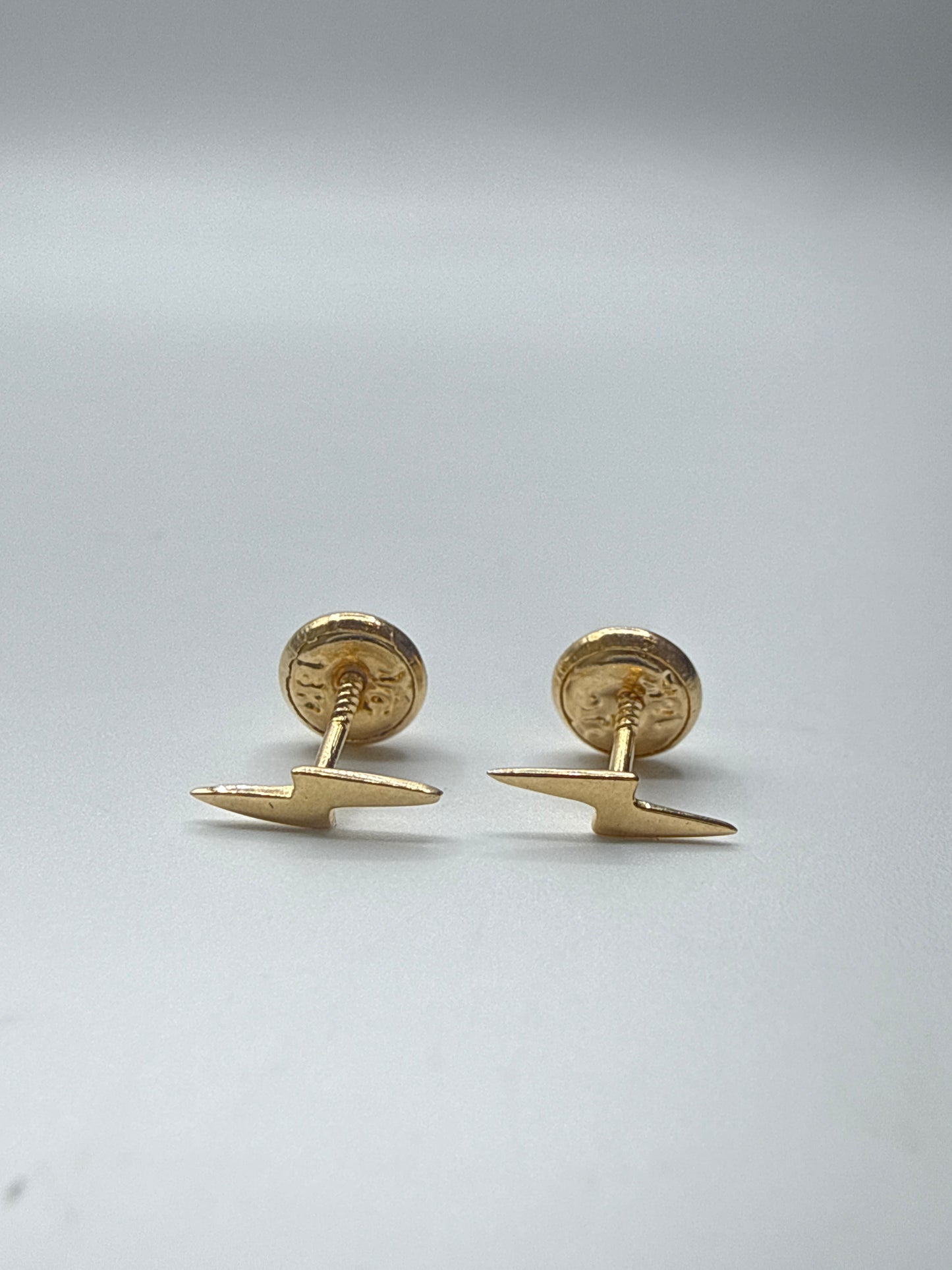 Topos Rayo Liso Oro amarillo 18k 0,52 Gr / 8,60 mm
