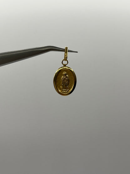 Dije Virgen Guadalupe Oro amarillo 18k 0,75 Gr / 11 mm / 1,7 Cm