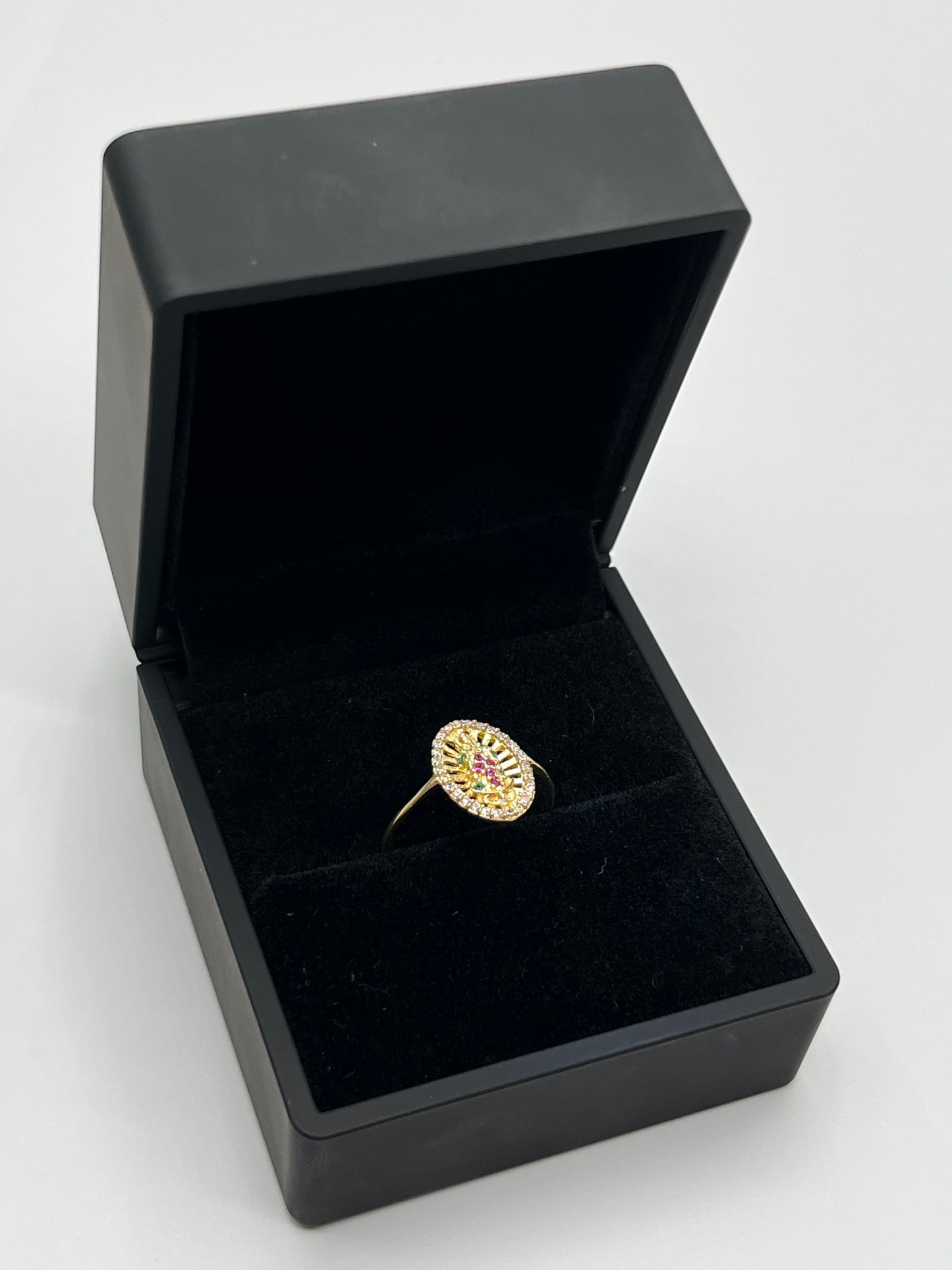Anillo guadalupe circones verdes y rosa / Talla 7 / 1,90 Gr