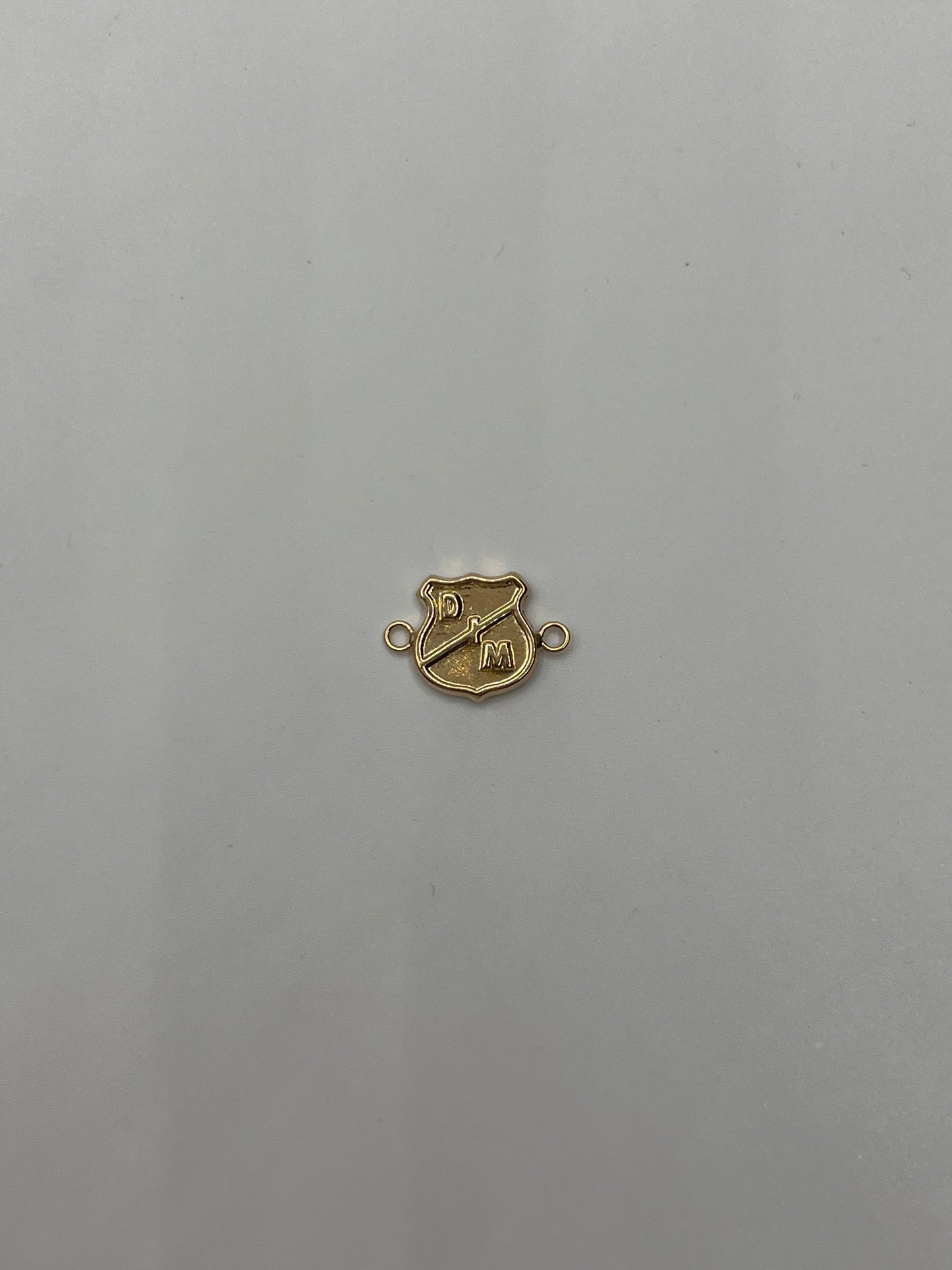 Herraje Independiente Medellin Oro amarillo 18k 0,42 Gr / 0,9 Cm