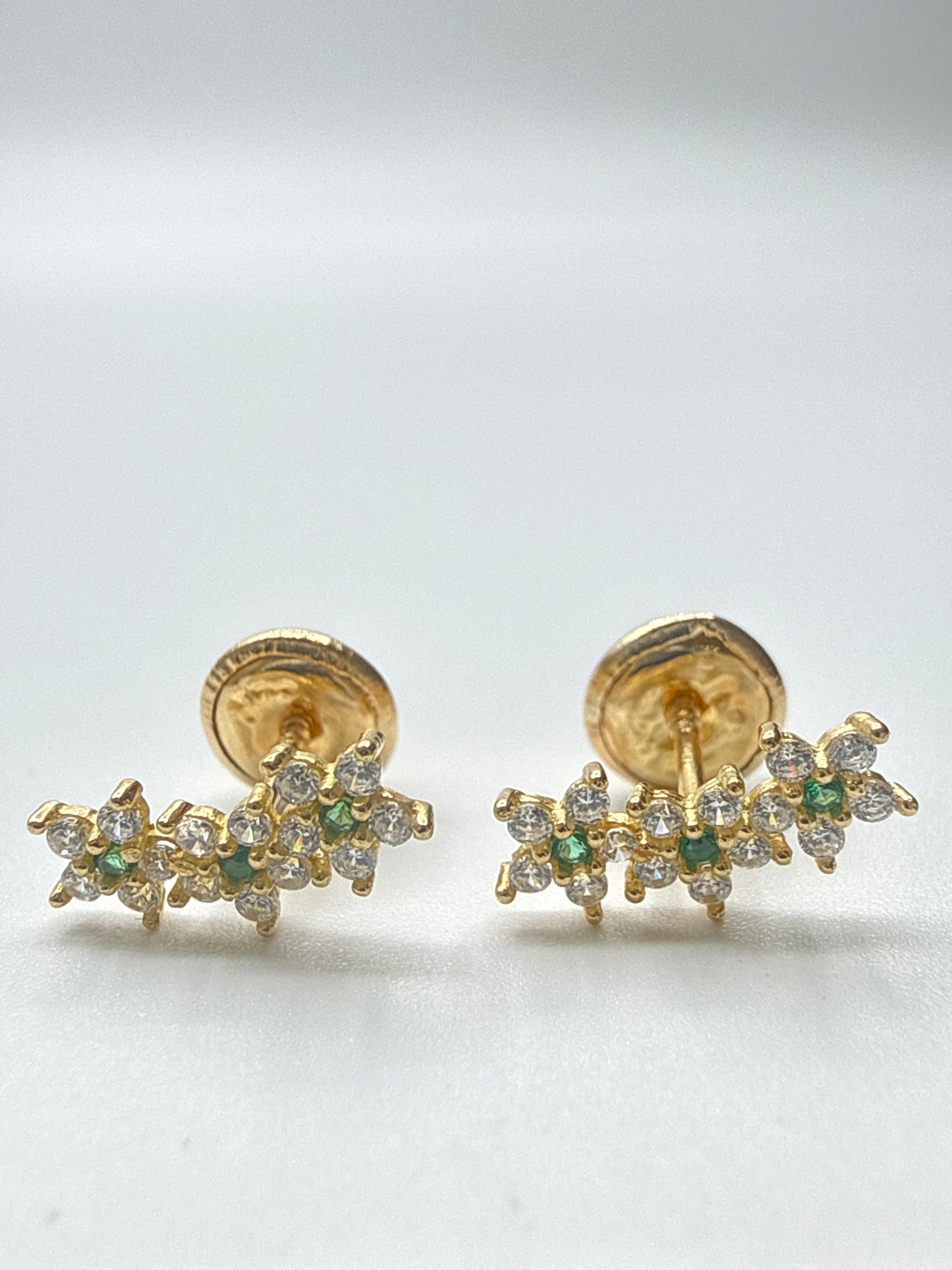 Topos Estrella Circon Blanco y Verde Oro amarillo 18k 0,85 Gr / 10 mm