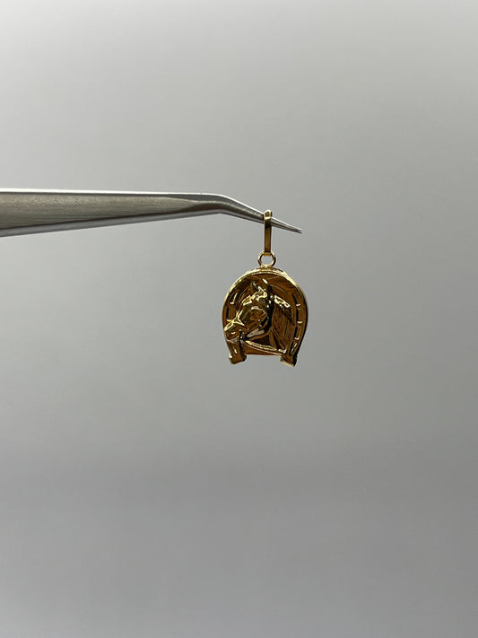 Dije Caballo Oro amarillo 18k 1 Gr / 13,40 mm / 1,3 Cm