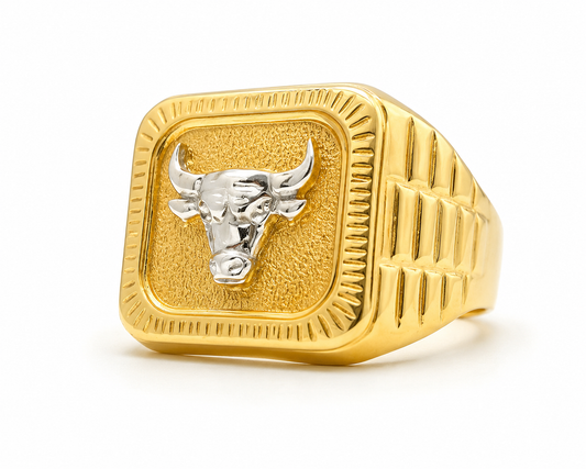 Anillo Tauro Oro amarillo 18k / Talla 8 / 3,49 Gr / 15 mm