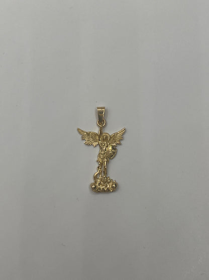 Dije Arcangel San Miguel Oro amarillo 18k 2,04 Gr / 18 mm / 2,5 Cm