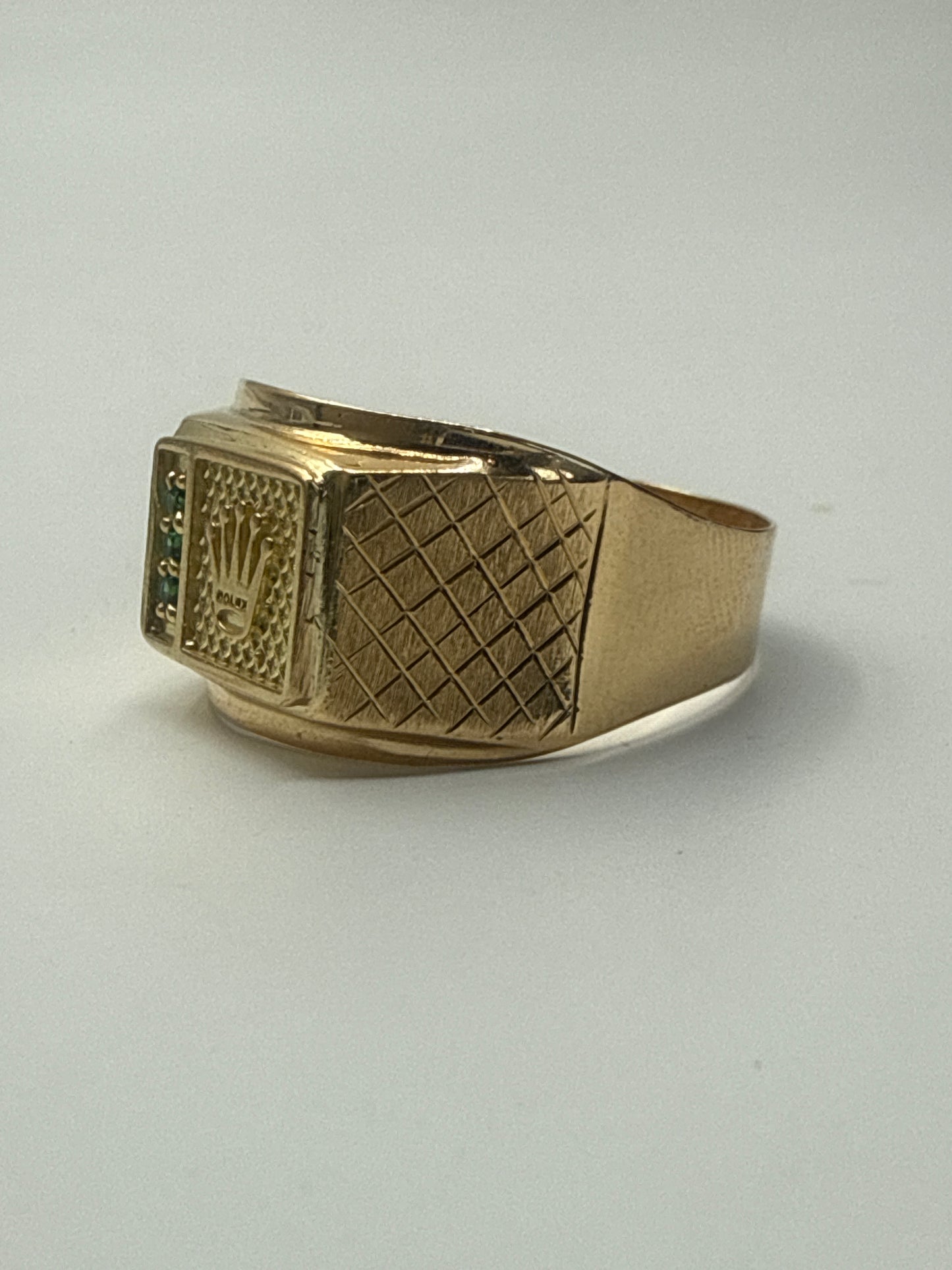 Anillo RX Circon Verde Oro amarillo 18k / Talla 11 1/2 / 3,79 Gr / 13,50 mm