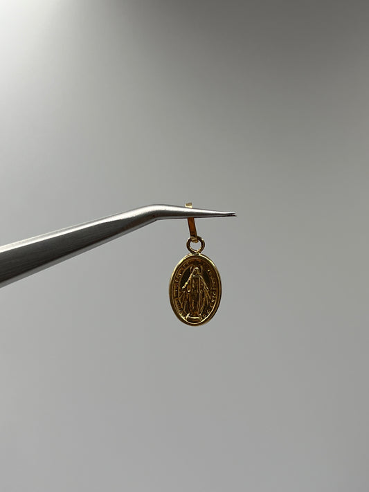 Dije Virgen Milagrosa Oro amarillo 18k 0,53 Gr / 8,8 mm / 1,2 Cm
