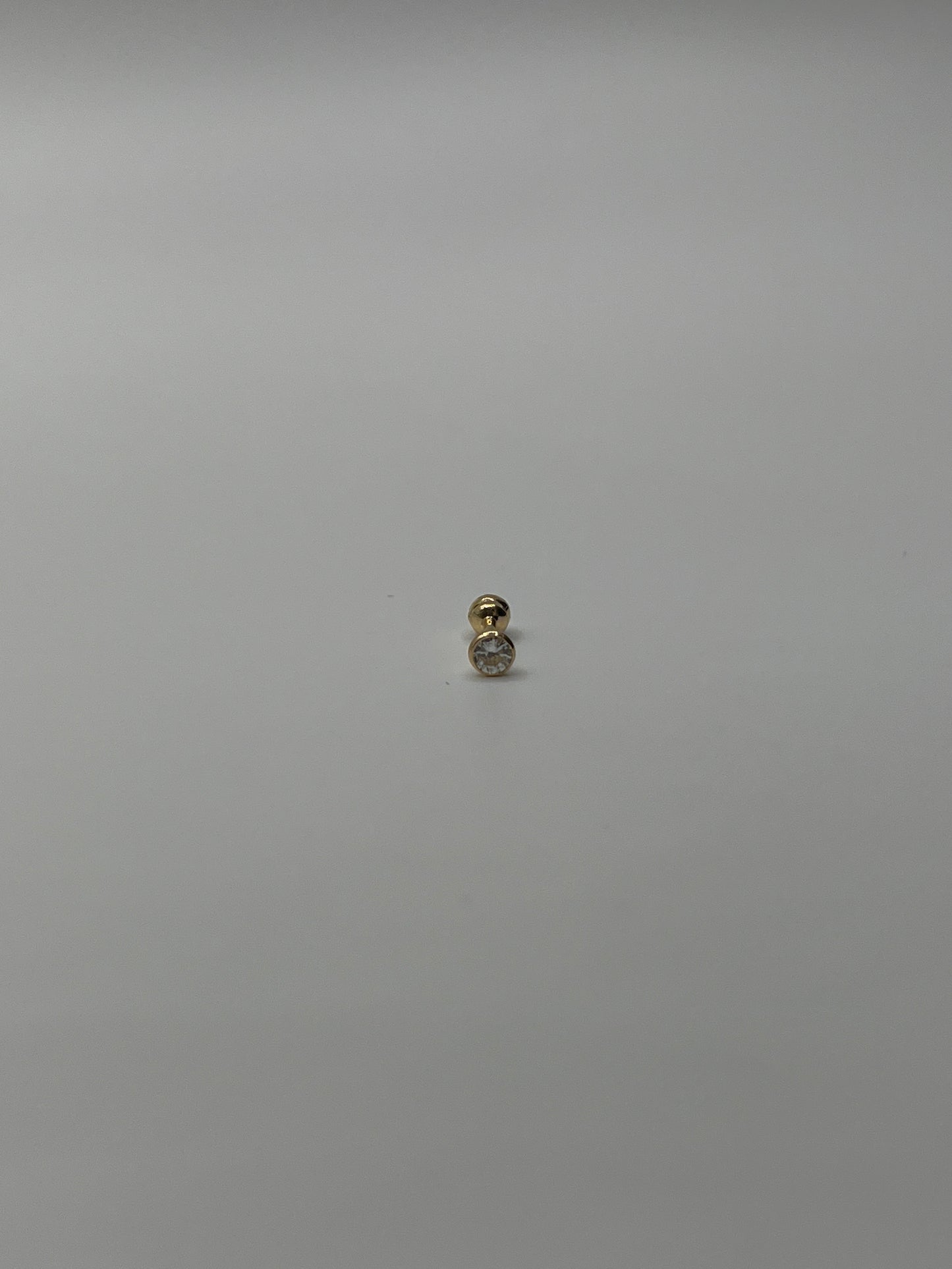 Piercing Oreja circon blanco / 0.24 Gr