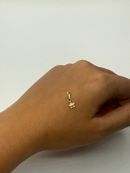 Dije Estrella Oro amarillo 18k 0,21 Gr / 5,40 mm / 0,6 Cm