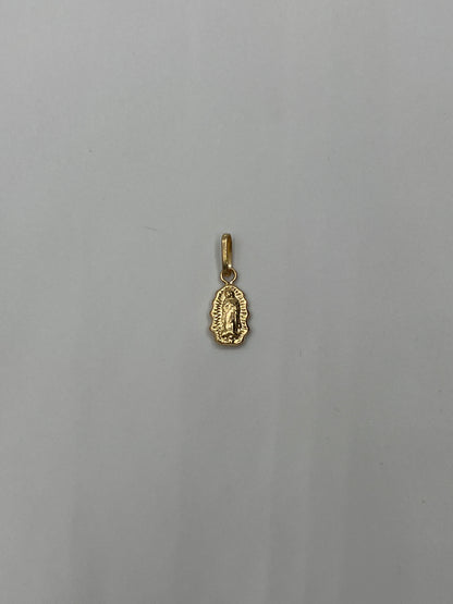 Dije Virgen Guadalupe Oro amarillo 18k 0,43 Gr / 6,83 mm / 1,3 Cm