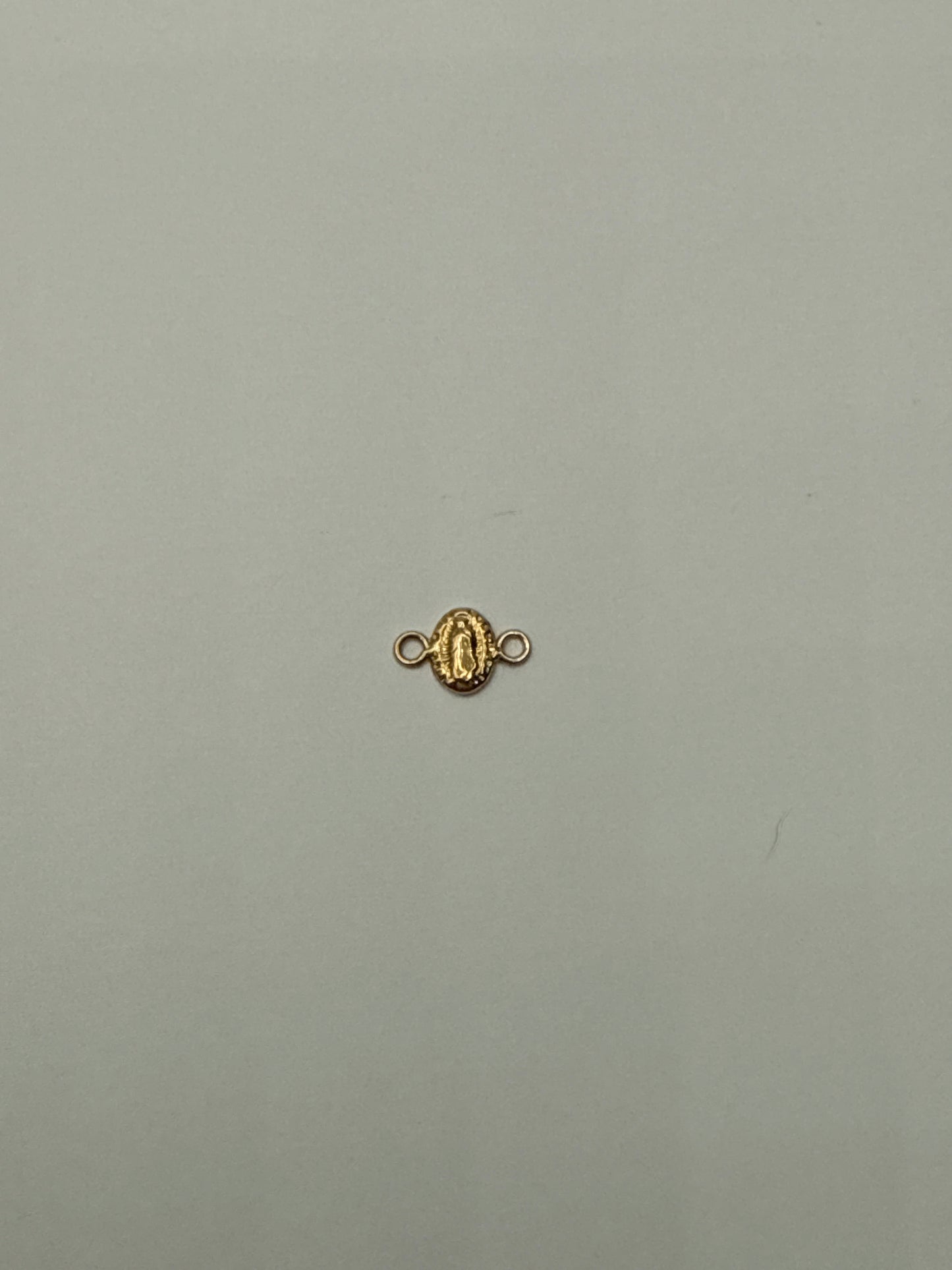 Herraje Virgen Guadalupe Oro amarillo 18k 0,20 Gr / 0,7 Cm