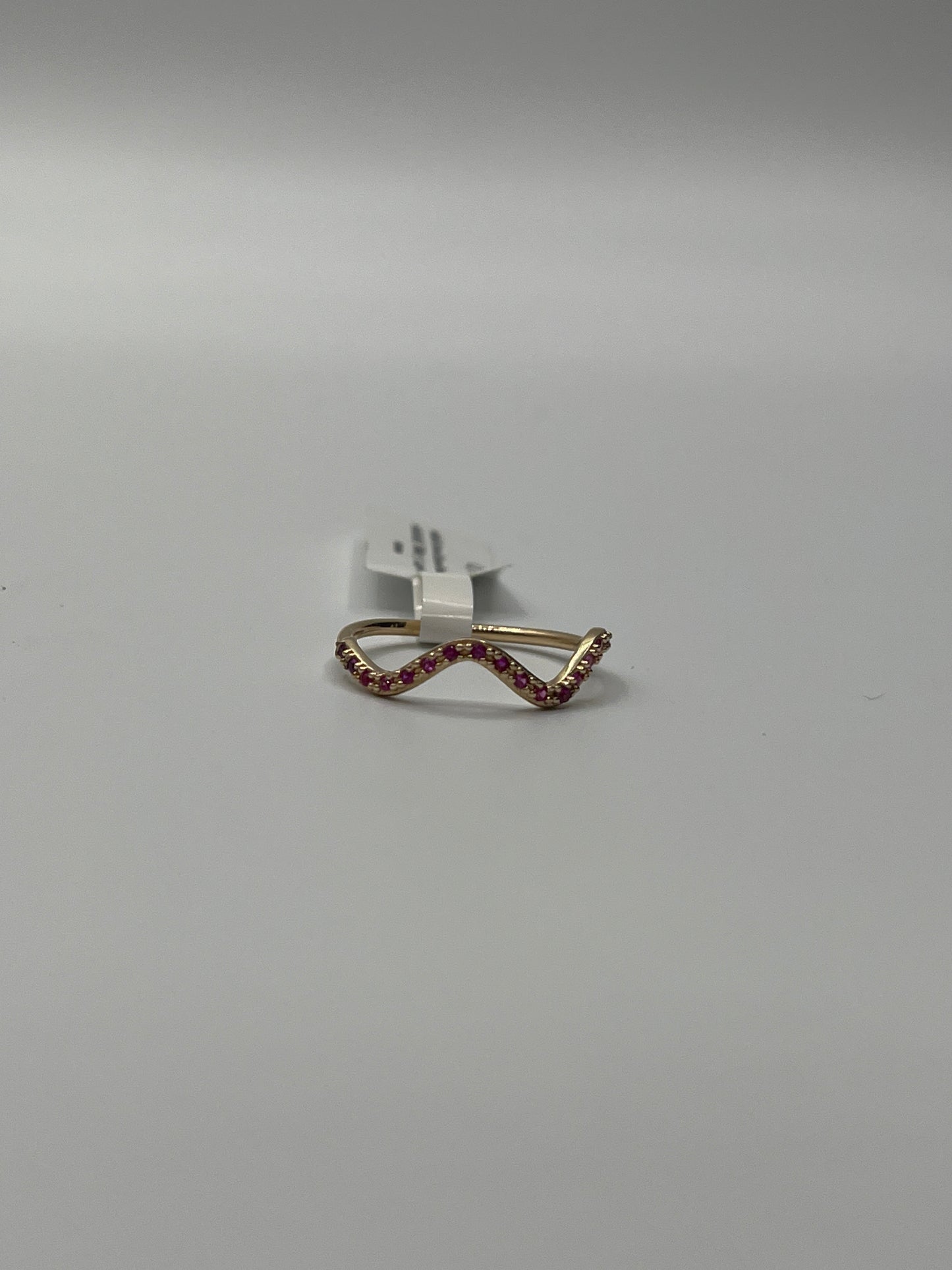 Anillo Curva Circon Rosa Oro amarillo 18k / Talla 7 / 1,49 Gr / 1,80 mm