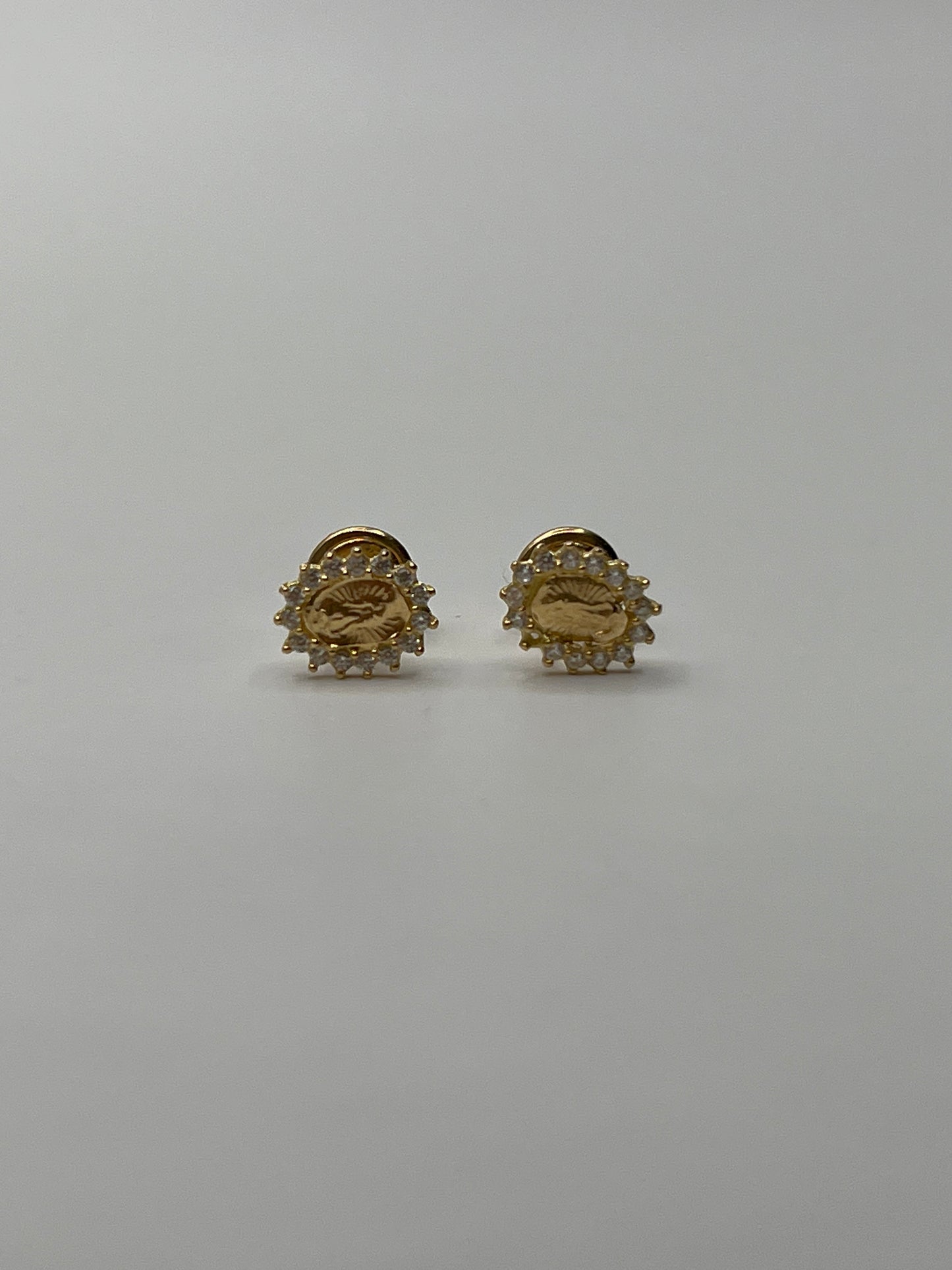 Topos Virgen Guadalupe Circon Blanco Oro amarillo 18k 0,94 Gr / 6,2 mm