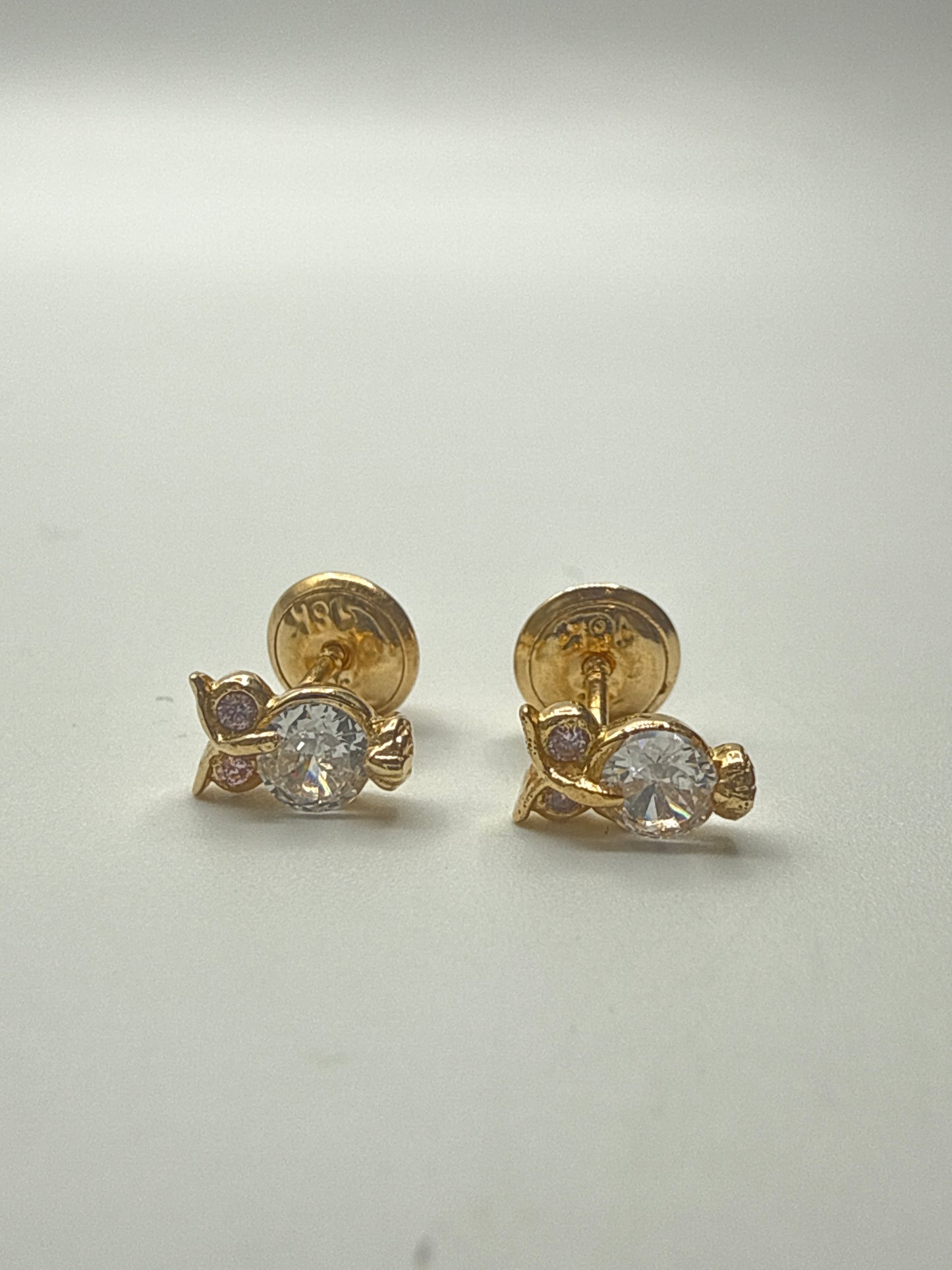 Topos Buho Oro amarillo 18k 1,09 Gr / 3,8 mm