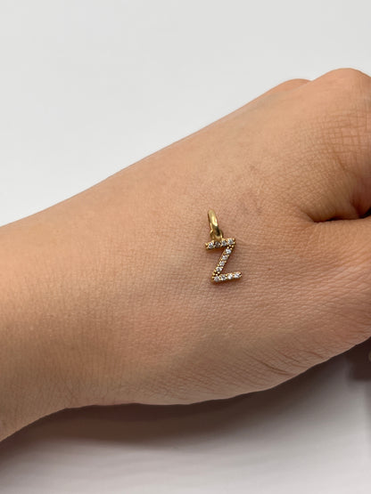 Dije Letra Z Oro amarillo 18k 0,47 Gr / 5,40 mm / 1 Cm