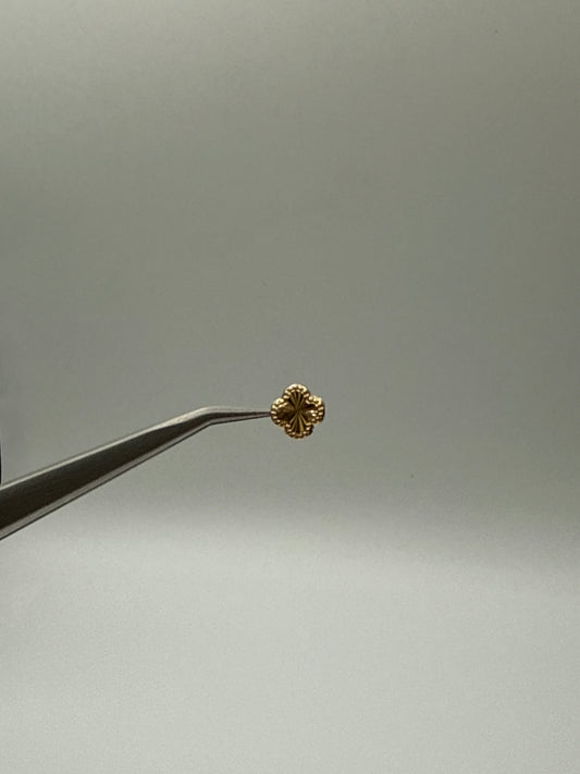 Herraje trebol Oro amarillo 18k 0,25 Gr / 0,82 Cm