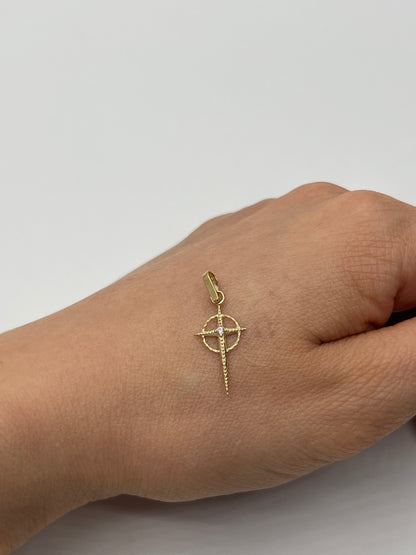 Dije Cruz Circon Blanco Oro amarillo 18k 0,50 Gr / 9,6 mm / 2 Cm