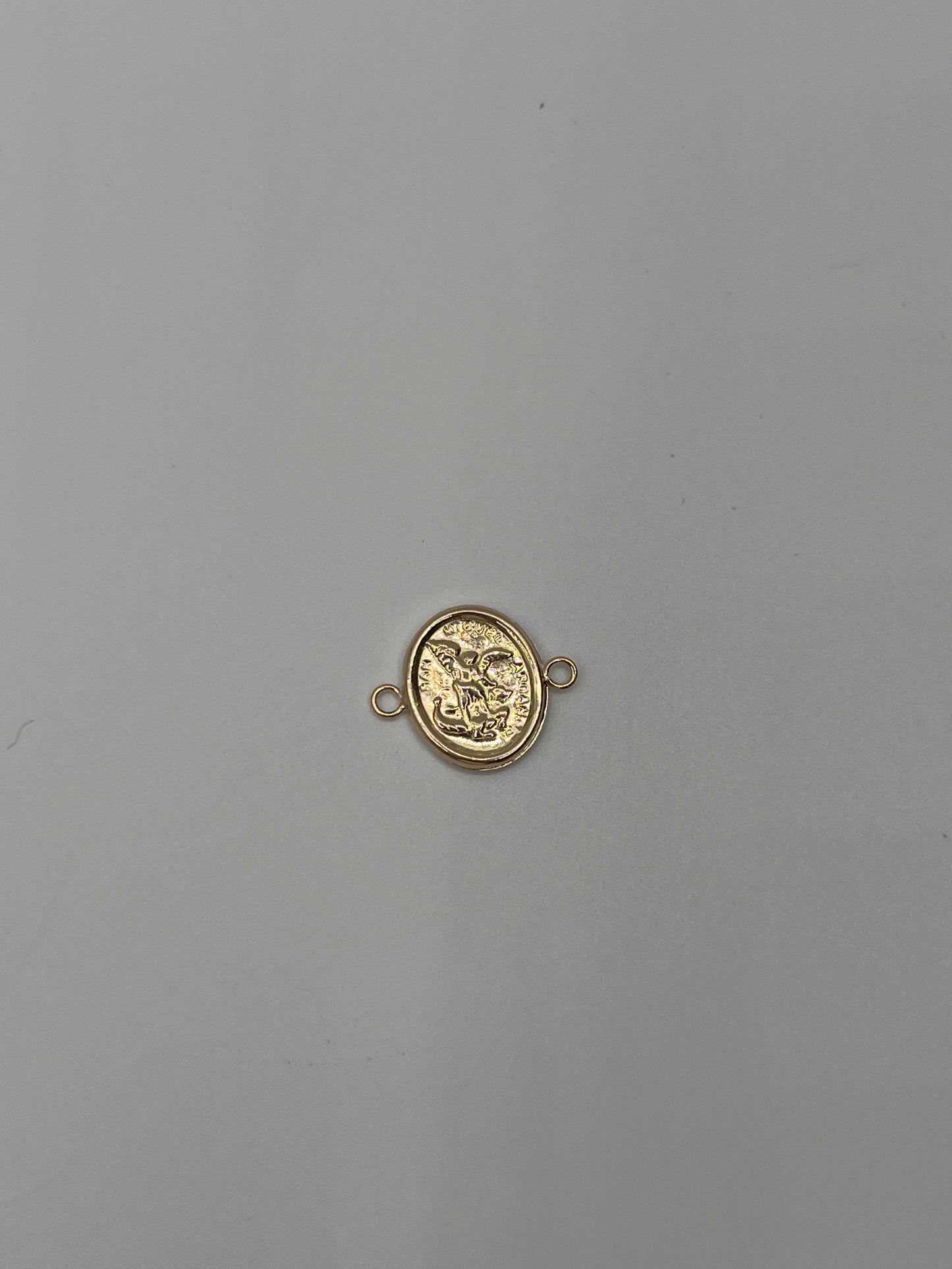 Herraje Arcangel San Miguel Oro amarillo 18k 0,51 Gr / 1,2 Cm